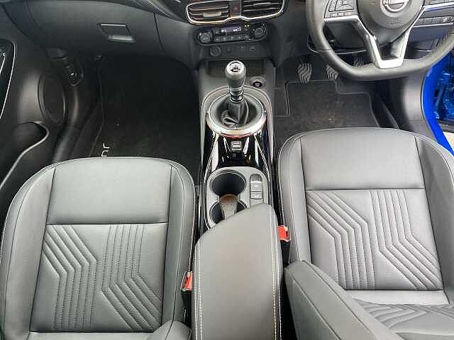 Nissan Juke Hatchback 1.0 DiG-T Tekna 5dr