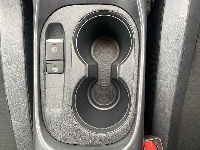 Nissan Juke Hatchback 1.0 DiG-T N-Connecta 5dr