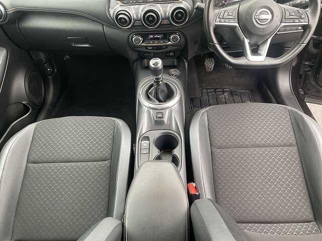 Nissan Juke Hatchback 1.0 DiG-T N-Connecta 5dr