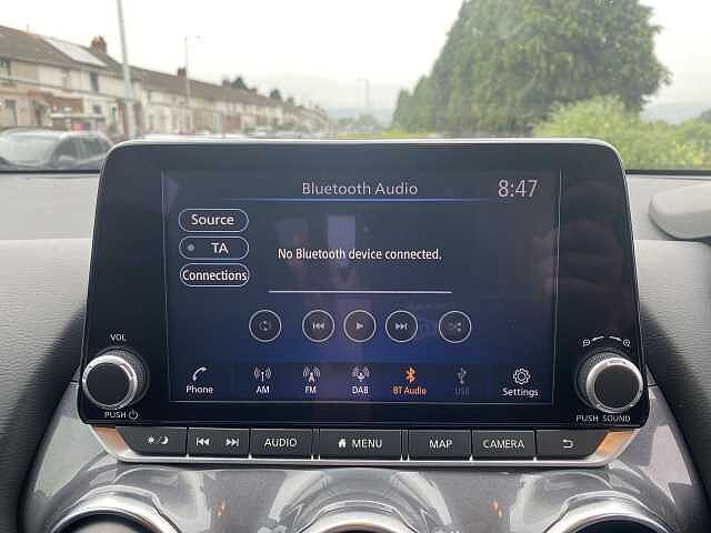 Nissan Juke Hatchback 1.0 DiG-T N-Connecta 5dr
