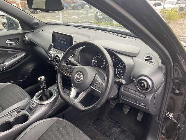 Nissan Juke Hatchback 1.0 DiG-T N-Connecta 5dr