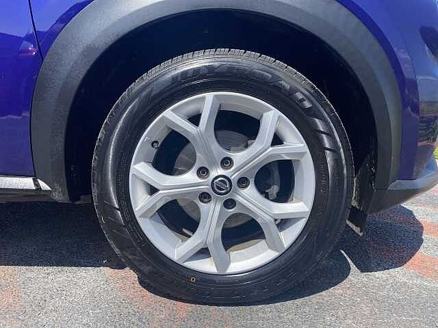 Nissan Juke Hatchback 1.0 DiG-T N-Connecta 5dr