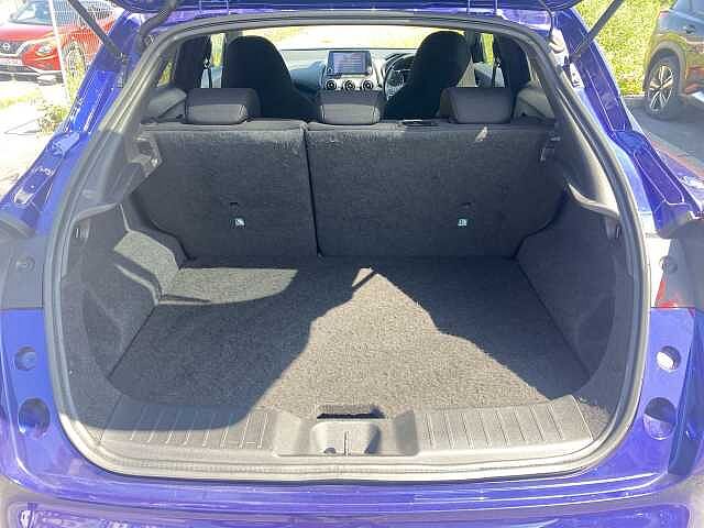 Nissan Juke Hatchback 1.0 DiG-T N-Connecta 5dr