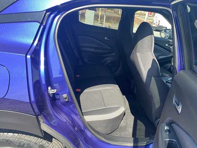 Nissan Juke Hatchback 1.0 DiG-T N-Connecta 5dr