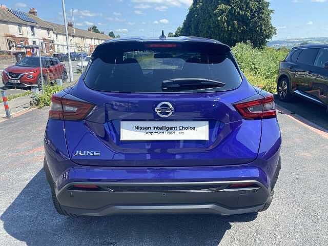 Nissan Juke Hatchback 1.0 DiG-T N-Connecta 5dr