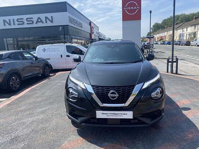 Nissan Juke Hatchback 1.0 DiG-T N-Connecta 5dr DCT