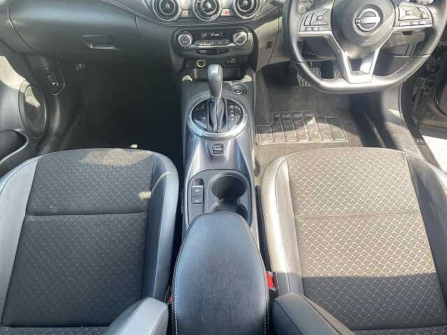 Nissan Juke Hatchback 1.0 DiG-T N-Connecta 5dr DCT