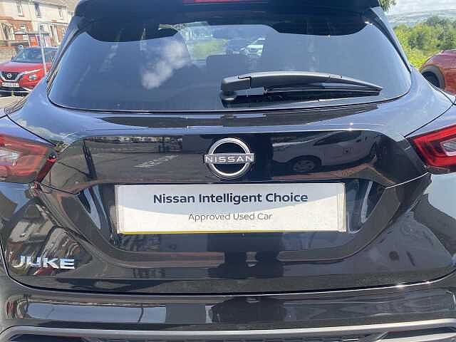 Nissan Juke Hatchback 1.0 DiG-T N-Connecta 5dr DCT
