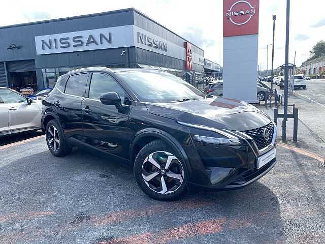Nissan Qashqai Hatchback 1.3 DiG-T MHEV 140 Premiere Edition 5dr