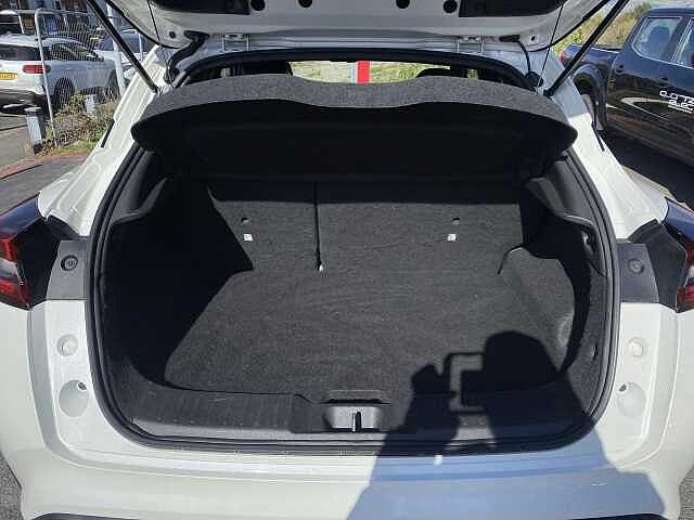 Nissan Juke Hatchback 1.0 DiG-T Tekna 5dr