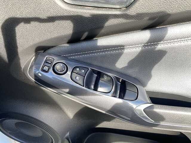 Nissan Juke Hatchback 1.0 DiG-T Tekna 5dr