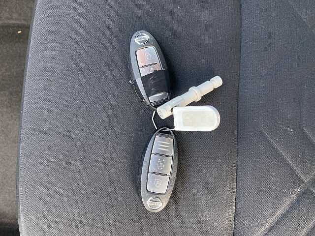 Nissan Juke Hatchback 1.0 DiG-T Tekna 5dr