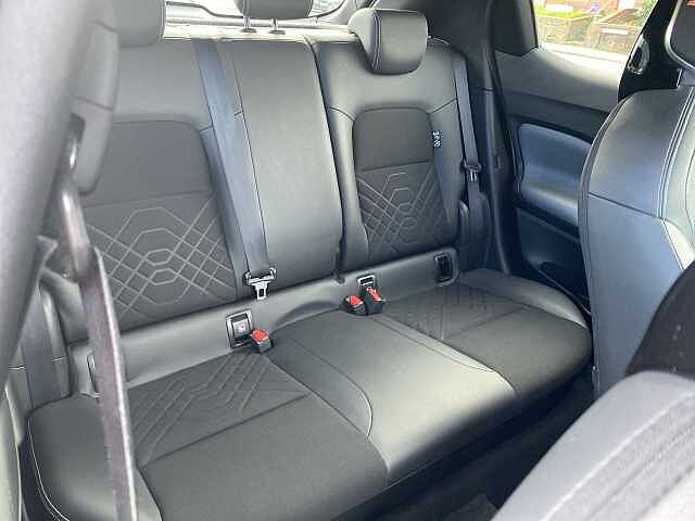 Nissan Juke Hatchback 1.0 DiG-T Tekna 5dr