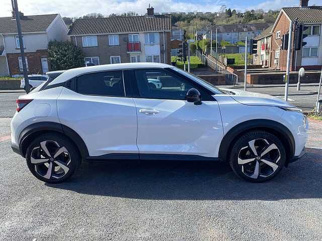 Nissan Juke Hatchback 1.0 DiG-T Tekna 5dr