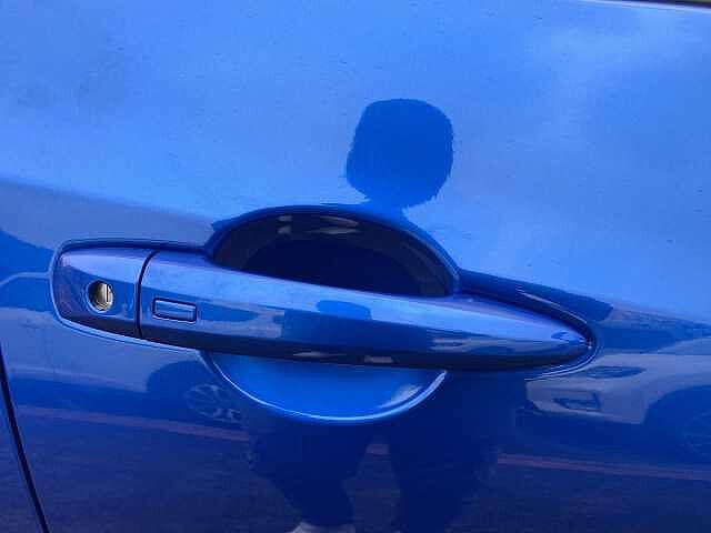 Nissan Juke Hatchback 1.0 DiG-T N-Connecta 5dr (Heat Pack)