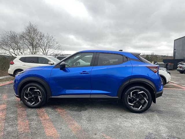 Nissan Juke Hatchback 1.0 DiG-T N-Connecta 5dr (Heat Pack)
