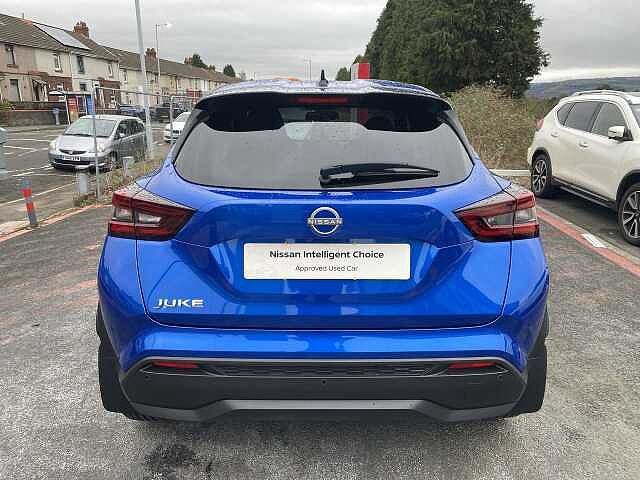 Nissan Juke Hatchback 1.0 DiG-T N-Connecta 5dr (Heat Pack)