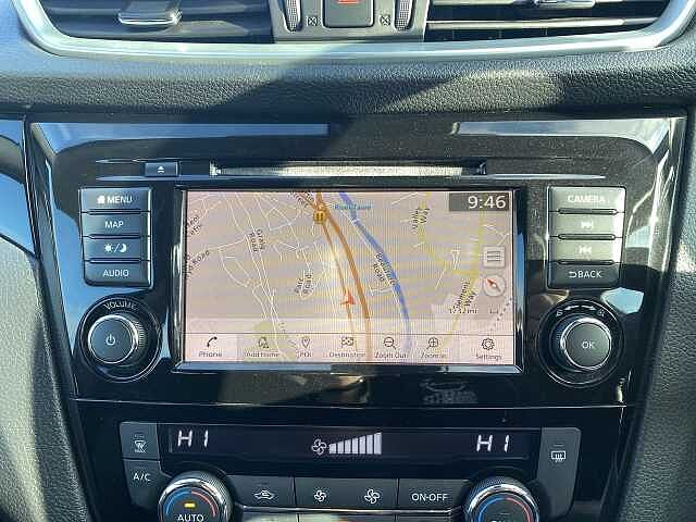 Nissan Qashqai Hatchback 1.3 DiG-T 160 Acenta Premium 5dr