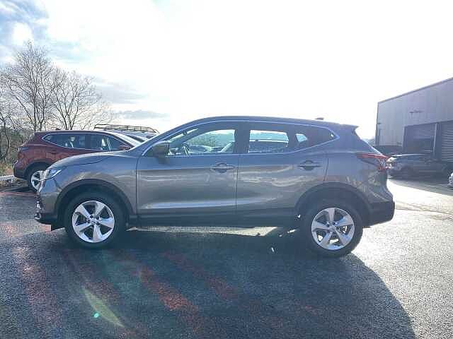 Nissan Qashqai Hatchback 1.3 DiG-T 160 Acenta Premium 5dr