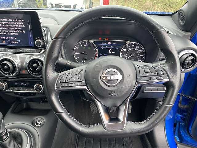 Nissan Juke Hatchback 1.0 DiG-T N-Connecta 5dr