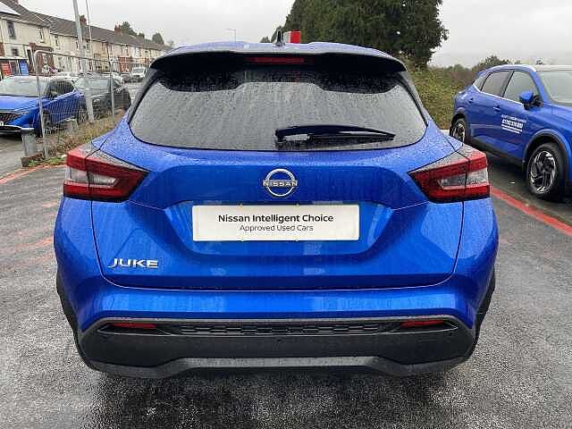 Nissan Juke Hatchback 1.0 DiG-T N-Connecta 5dr