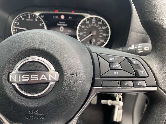 Nissan Juke Hatchback 1.0 DiG-T Acenta Premium 5dr