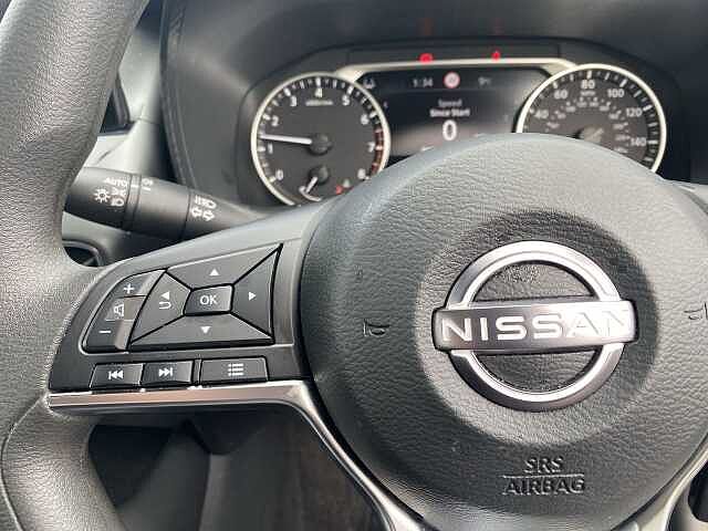 Nissan Juke Hatchback 1.0 DiG-T Acenta Premium 5dr