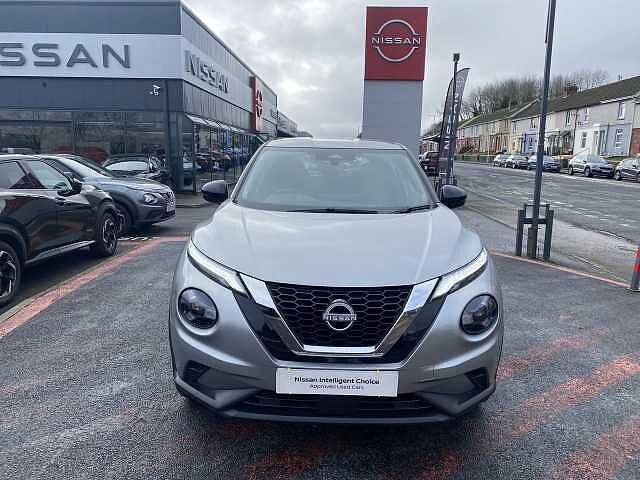 Nissan Juke Hatchback 1.0 DiG-T Acenta Premium 5dr