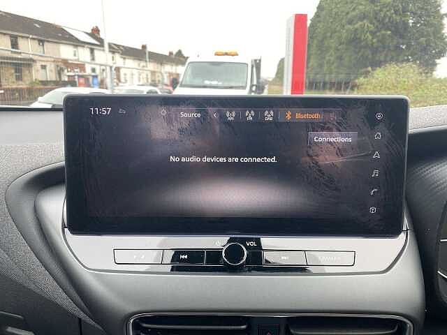 Nissan Juke Hatchback 1.0 DiG-T Acenta Premium 5dr