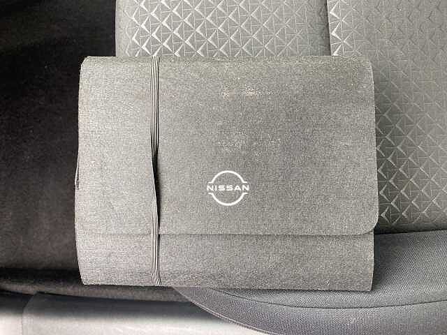 Nissan Juke Hatchback 1.0 DiG-T Acenta Premium 5dr