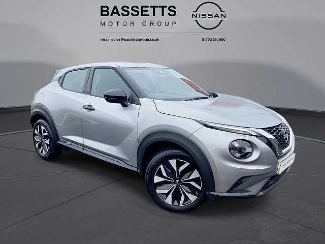 Nissan Juke Hatchback 1.0 DiG-T Acenta Premium 5dr