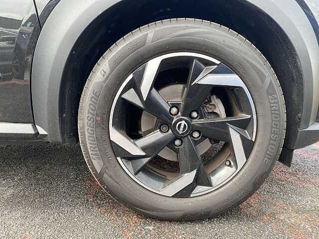 Nissan Juke Hatchback 1.6 Hybrid 143 N-Connecta 5dr