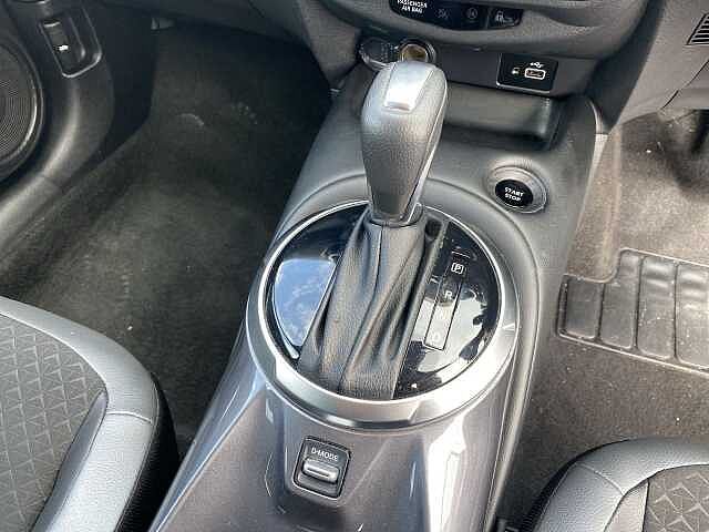 Nissan Juke Hatchback 1.6 Hybrid 143 N-Connecta 5dr