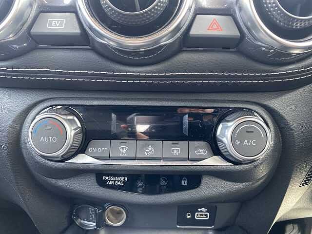 Nissan Juke Hatchback 1.6 Hybrid 143 N-Connecta 5dr