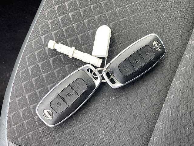 Nissan Juke Hatchback 1.6 Hybrid 143 N-Connecta 5dr