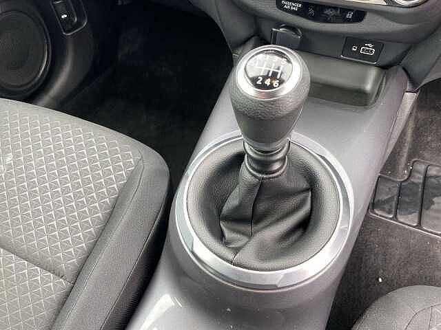 Nissan Juke Hatchback 1.0 DiG-T Acenta 5dr