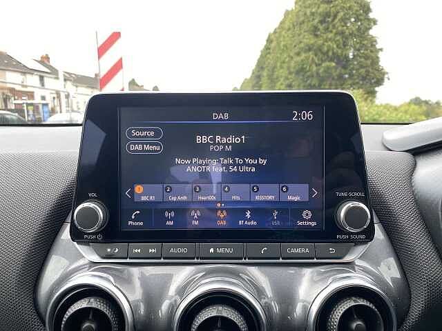 Nissan Juke Hatchback 1.0 DiG-T Acenta 5dr