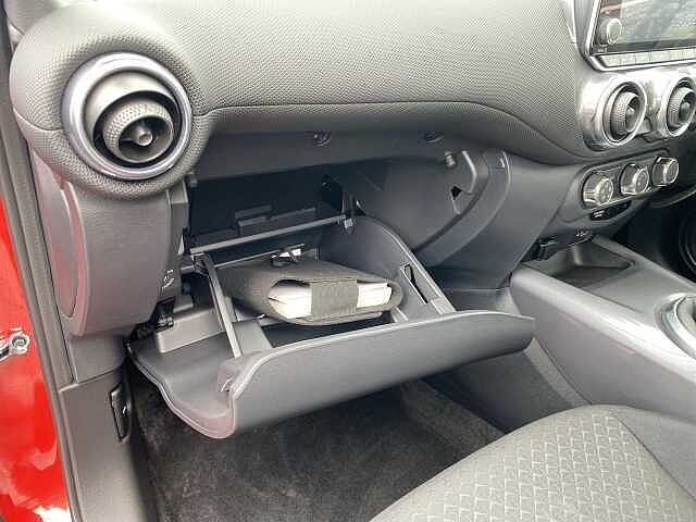 Nissan Juke Hatchback 1.0 DiG-T Acenta 5dr