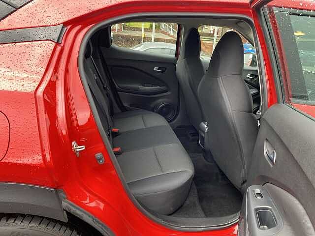 Nissan Juke Hatchback 1.0 DiG-T Acenta 5dr