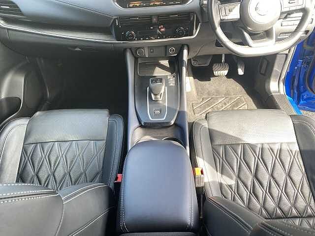 Nissan Qashqai Hatchback 1.3 DiG-T MHEV 158 Tekna+ Xtronic 5dr