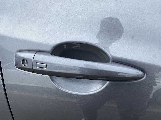 Nissan Juke Hatchback 1.0 DiG-T Tekna 5dr