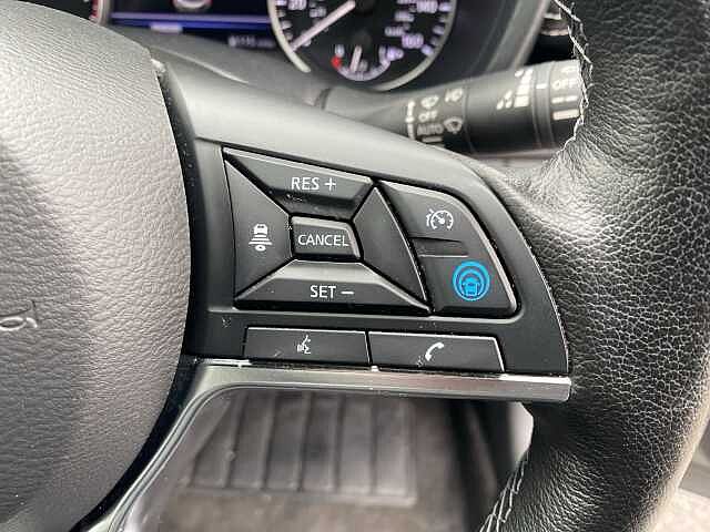 Nissan Juke Hatchback 1.0 DiG-T Tekna 5dr