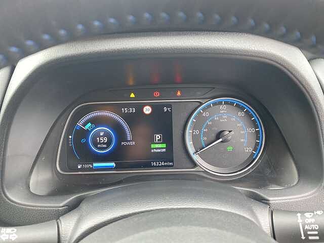 Nissan Leaf Hatchback 110kW N-Connecta 39kWh 5dr Auto