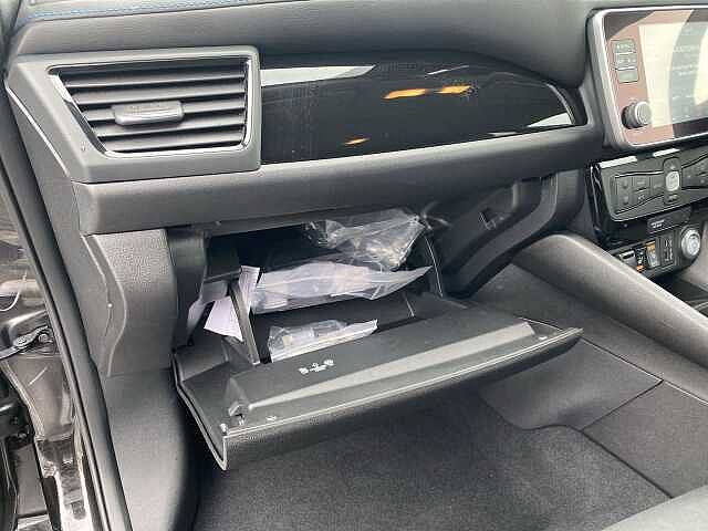 Nissan Leaf Hatchback 110kW N-Connecta 39kWh 5dr Auto