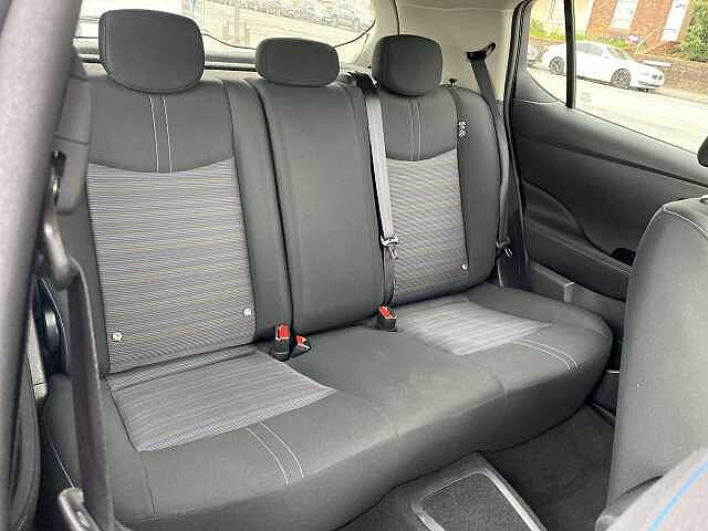 Nissan Leaf Hatchback 110kW N-Connecta 39kWh 5dr Auto