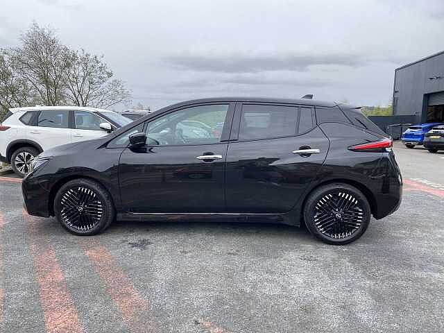 Nissan Leaf Hatchback 110kW N-Connecta 39kWh 5dr Auto
