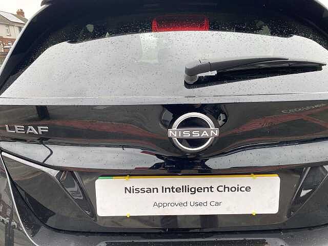 Nissan Leaf Hatchback 110kW N-Connecta 39kWh 5dr Auto