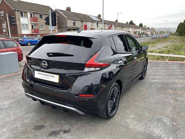 Nissan Leaf Hatchback 110kW N-Connecta 39kWh 5dr Auto