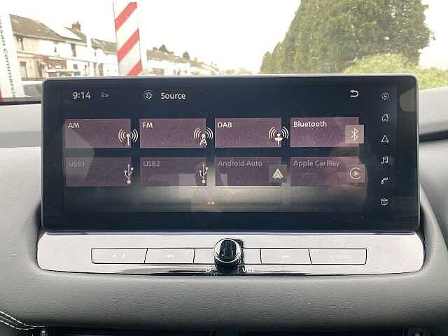 Nissan Qashqai Hatchback 1.3 DiG-T MHEV 140 N-Connecta 5dr