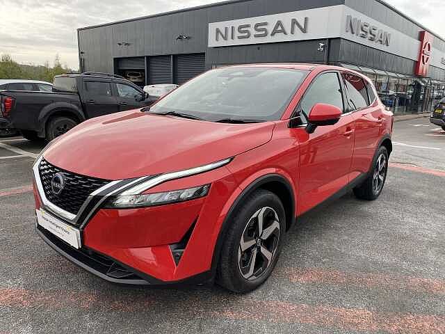 Nissan Qashqai Hatchback 1.3 DiG-T MHEV 140 N-Connecta 5dr